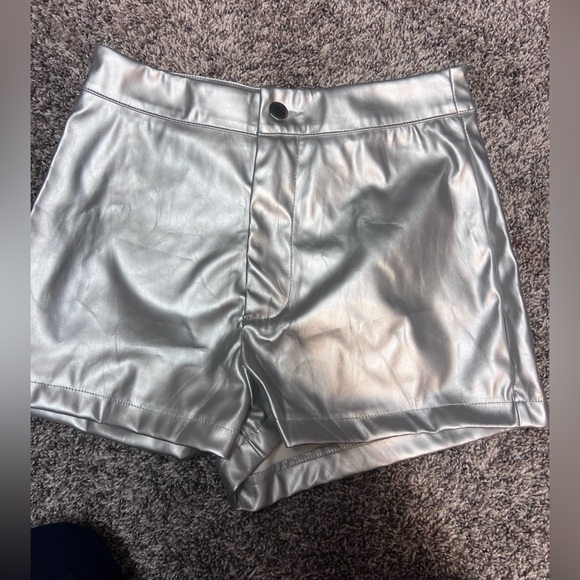 SHEIN Clasi Solid PU Leather Shorts- Silver - Picture 2 of 6
